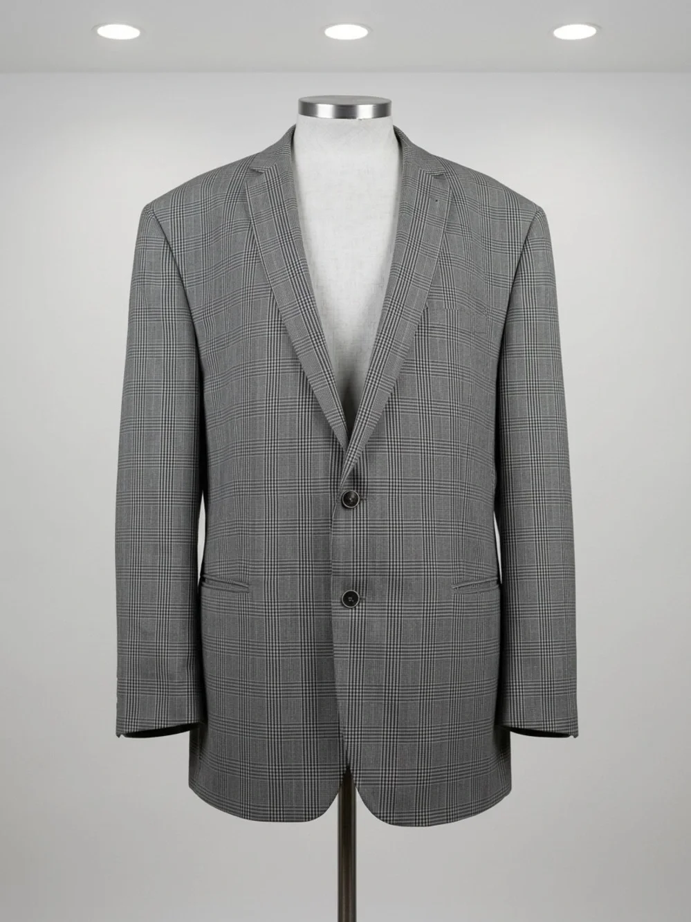 Van Heusen Regular fit 2 Button Jacket Men's Blazer size 42L Gray/black/White